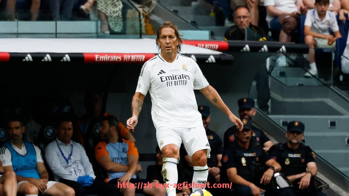 AG捕鱼王官网-2025年世俱杯球队进攻效率统计与战术优化建议